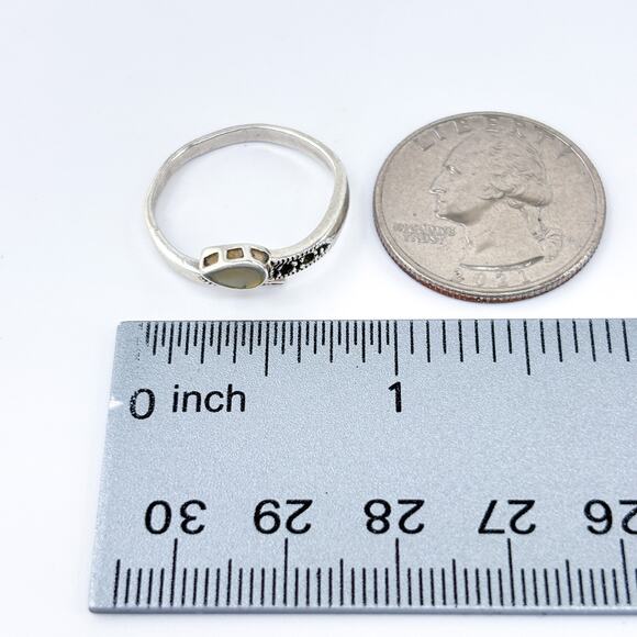 AS IS MISSING STONES Sterling Silver 925 Mother of Pearl Marcasite Ring Size 8 - Picture 9 of 10